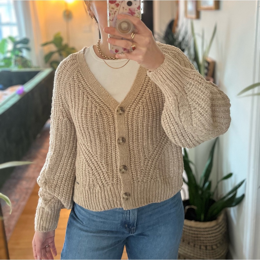 Abercrombie Button front Cardigan